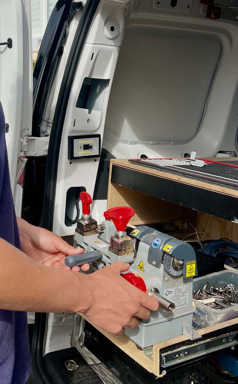 Why Choose Key Recovery Locksmiths for Emergency Lockouts Why Choose Key Recovery Locksmiths for Emergency Lockouts